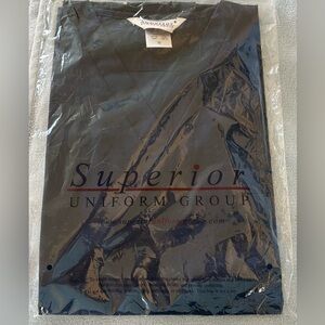 Men’s scrubs set